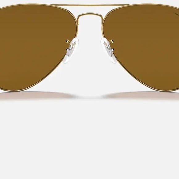 Ray-Ban Aviator Classic Sunglasses - Picture 9 of 10